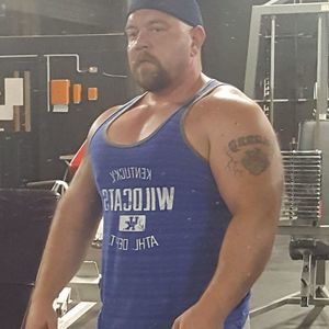 Meet your Posher, Larry